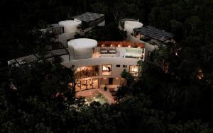 Villa Lanay - Sleeps 16 - Beach Mins Away