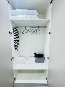 Letza House - Guest House near Cardiff City Centre