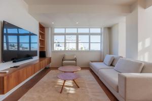 Copacabana Beach Penthouse