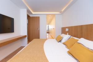 Copacabana Beach Penthouse