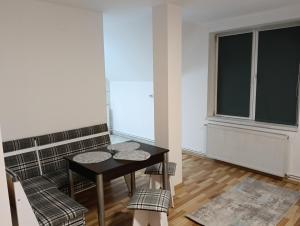 Gara mare living-dormitor