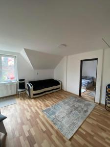 Gara mare living-dormitor