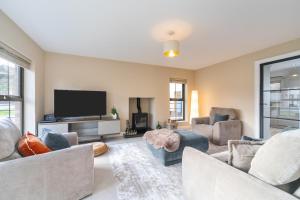 Modern Entire Home Retreat in Newry