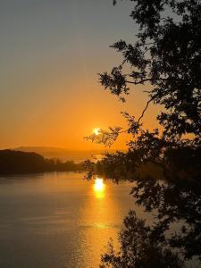 Amazing house with a lake view