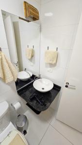 Flat com Vista Espetacular para o Mar a 600m da Praia