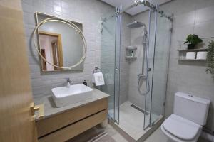 Spacieux Appartement Rénové 144m2 la terrasse d Anfa, Centre Casablanca-HomeCity Signature