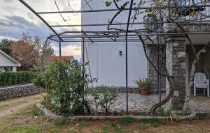 Lovely Apartment In Pinezici With House A Panoramic View