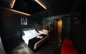 Ruby night luxury apartments