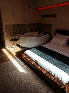 Ruby night luxury apartments