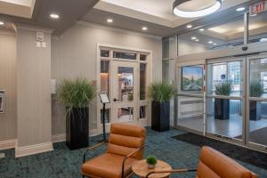 Campus Tower Suite Hotel