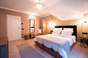 Imperial Home Chalet