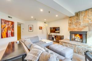 180-Degree Snow Park Views Condo Near Deer Valley