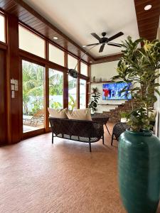 Bella Napoli Resort & Resto