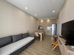 Zuras Sea View Apartments