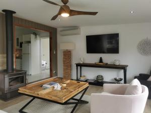 Beachfront Private Cottage