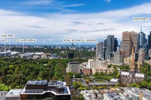 Stylish CBD Apartment Near Theatres & MCG