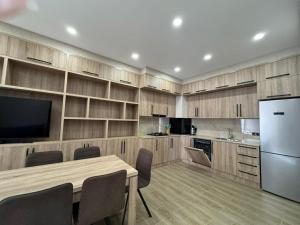 Zuras Sea View Apartments