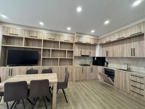 Zuras Sea View Apartments