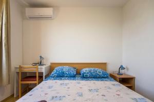 Family friendly seaside apartments Dingac - Borak, Peljesac - 18065