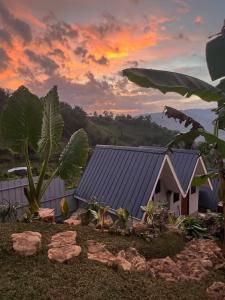 Hideout at Babag - Exclusive