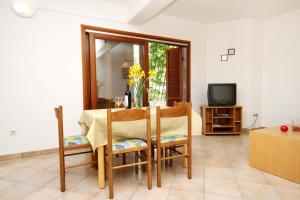 Apartments with parking space Ivan Dolac, Hvar - 592