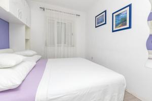 Apartments by the sea Rastici, Ciovo - 2080