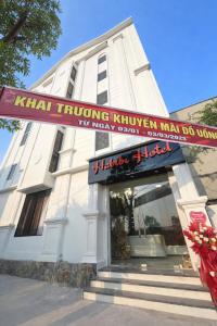 Habibi Hotel