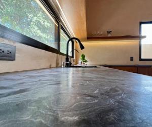 Modern 1BR House by Parque La Plancha