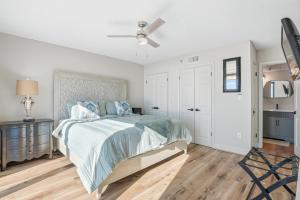 Watercrest 207 3 BR 3 BA with 2 Beachfront Masters