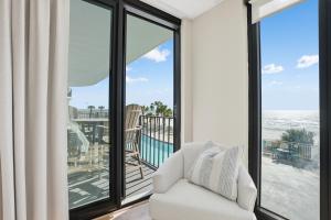 Watercrest 207 3 BR 3 BA with 2 Beachfront Masters