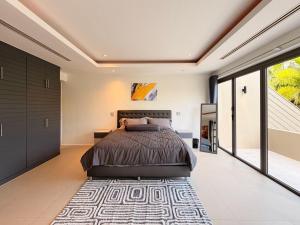 Bangtao Beach Tropical Villa 2 Bedrooms
