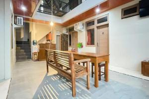 Homestay Syariah Cahaya Panca Arga near Grand Artos Mall Mitra RedDoorz
