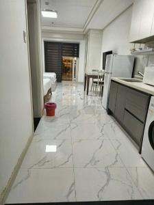 OYUSTAY Clark Terrace condo Staycation with 2 beds near airport HANN CASINO