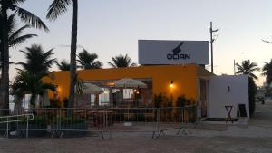 CASA COM GARAGEM 150mts DO MAR