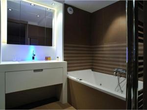 Luxueux Duplex 5 Chambres avec Hammam, Accès Direct Pistes - Courchevel 1850 - FR-1-564-137