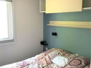 Mobil-home confortable avec terrasse - 6 personnes - API-1-52-1308