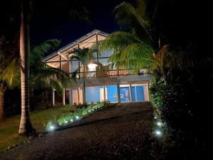 Beautiful West Bay Beach with pool steps to Beach