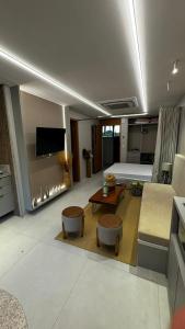 Amura Carneiros 206C