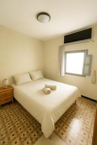 Entire Guesthouse with Private Rooftop