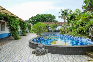 RedDoorz at Flory Hotel Jalan Parangtritis