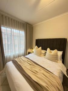 Stylish Modern Luxe Stays Pretoria East