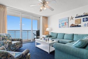 Oceanfront Views w 7 Beds Pools Lazy River Gym