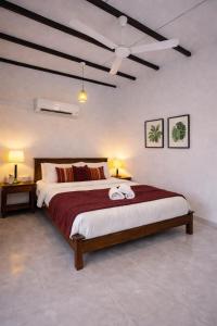Ceylon Travel and Stay Lodge