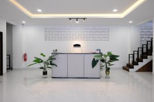 Vibes Djanti Residence Yogyakarta By Sans Hotel