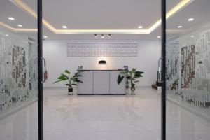 Vibes Djanti Residence Yogyakarta By Sans Hotel