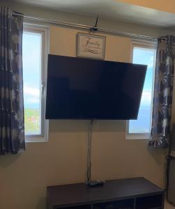 Triple JG Suite Tagaytay SMDC Wind Residences