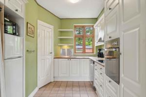 Holiday Home With Billard Table And Top Location