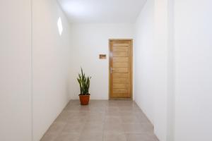 Urbanview Code Riverstay Yogyakarta