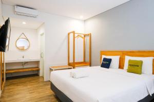 Urbanview Code Riverstay Yogyakarta