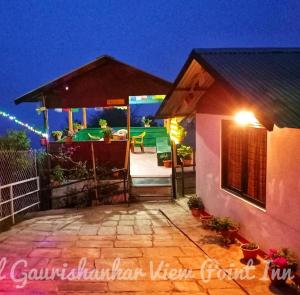 Hotel Gauri Inn Charikot